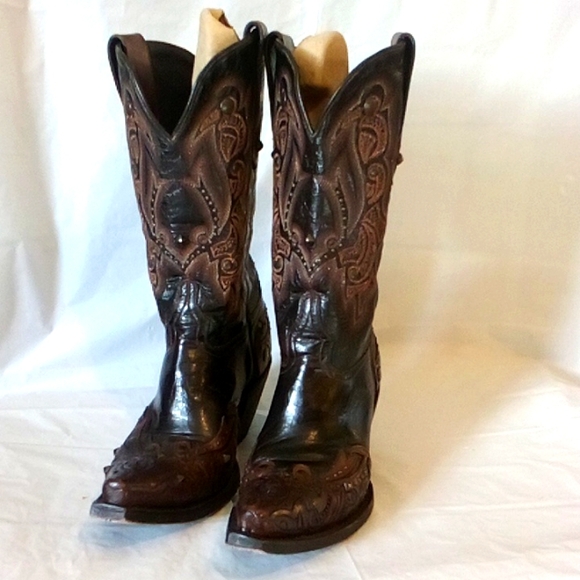 Lucchese leather studded boots size 6 very good condition - Picture 3 of 11